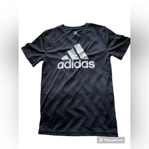 Addidas Tee
